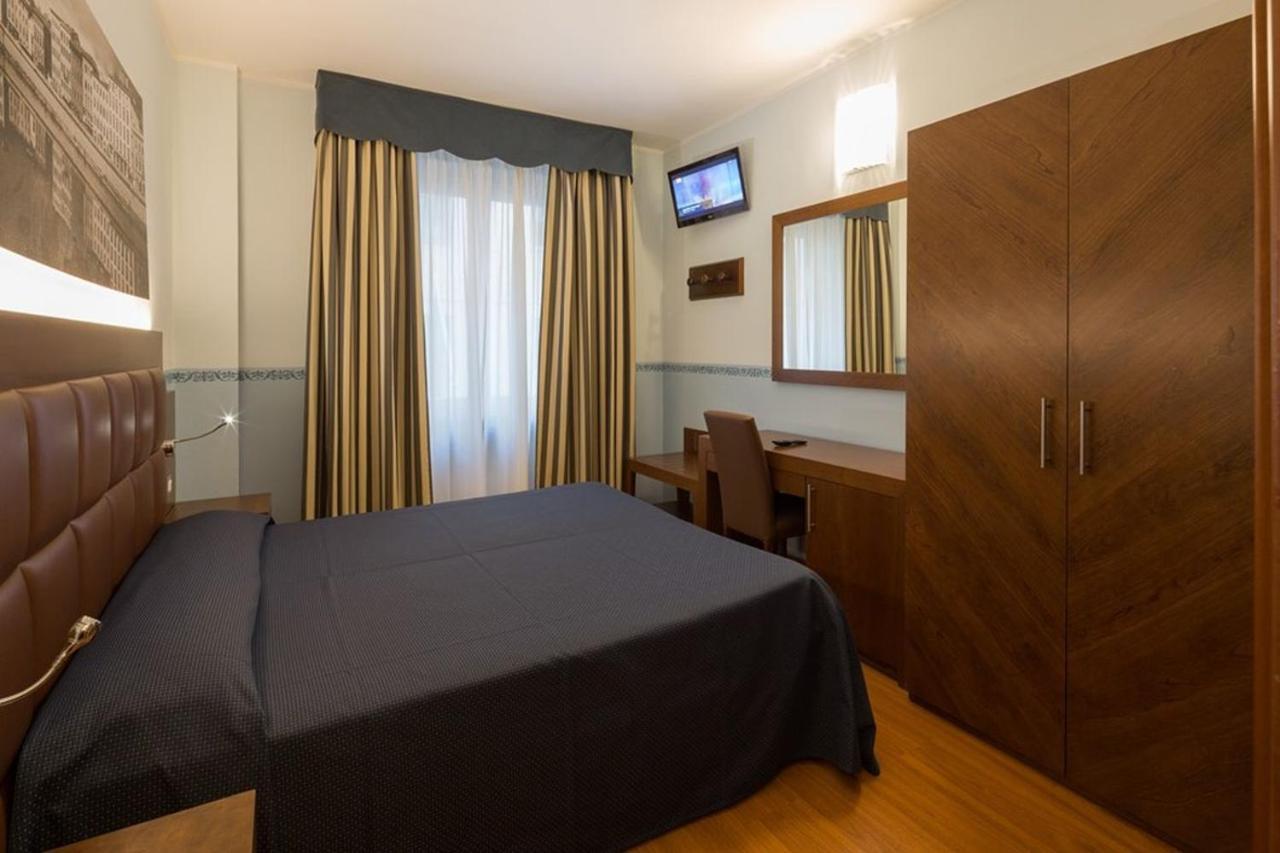Hotel Terminus & Plaza Pisa Luaran gambar
